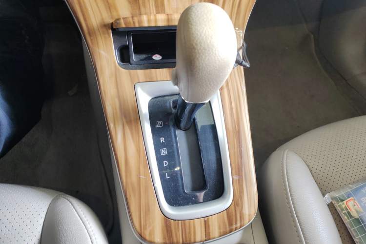 Used Nissan Sylphy 2014 1.6XV CVT Deluxe Edition