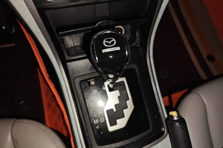 Used Mazda 6 2010 2.0L Automatic Luxury Edition Gear Lever