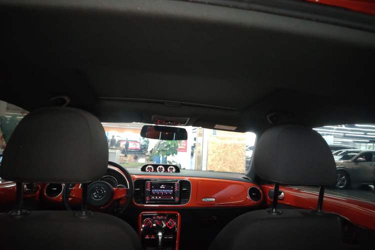 Used Volkswagen Beetle 2018 180TSI Shangle Model
