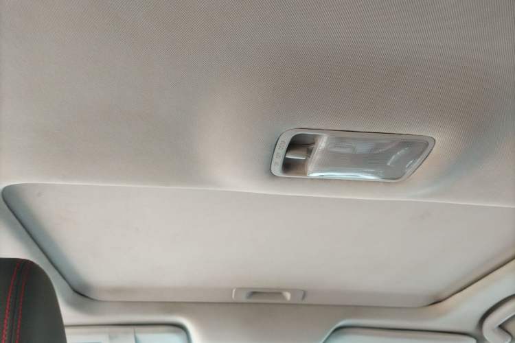 Used Venucia D60 2019 1.6L XL CVT SmartConnect Elite Edition (ISS)