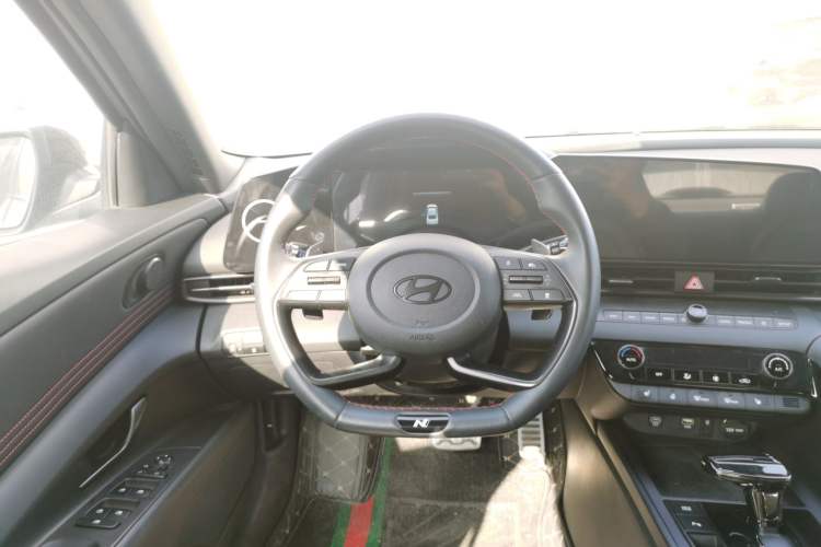 Used Hyundai Elantra 2023 240TGDi DCT N Line LUX Prestige Edition
