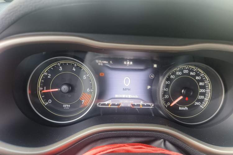 Used Jeep Cherokee 2014 2.4L Luxury Edition Instrument Cluster
