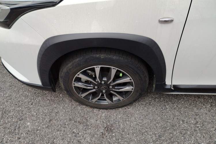 Used Toyota YARiS L Zhi Xuan 2022 X-Trail 1.5L CVT Luxury PLUS Edition
