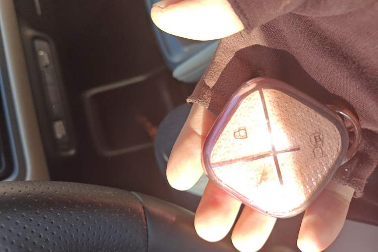 Used Wuling Bingo PLUS 2024 330 km Range Five-Seater Version