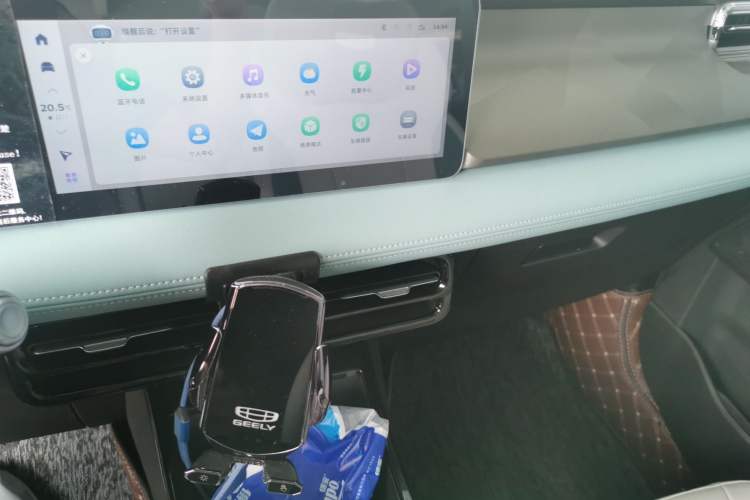 Used Geometry E Firefly 2024 301km Starlight