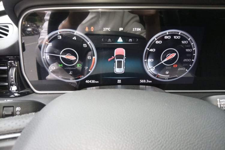 Used Hongqi HS5 2022 Revised Version 2.0T Smart Connect Flagship Edition Instrument Cluster