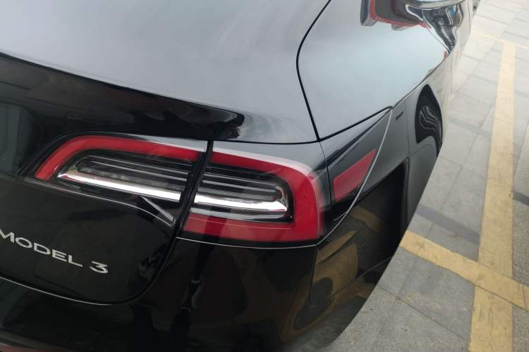 Used Tesla Model 3 2022 Rear-Wheel-Drive Version
