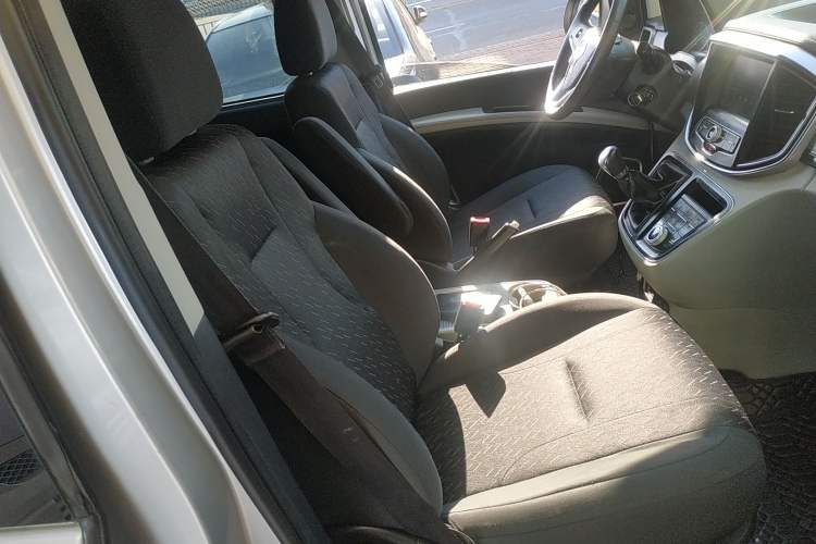 Used JAC Refine M4 2019 Business Series 2.0L Manual - China VI Standard
