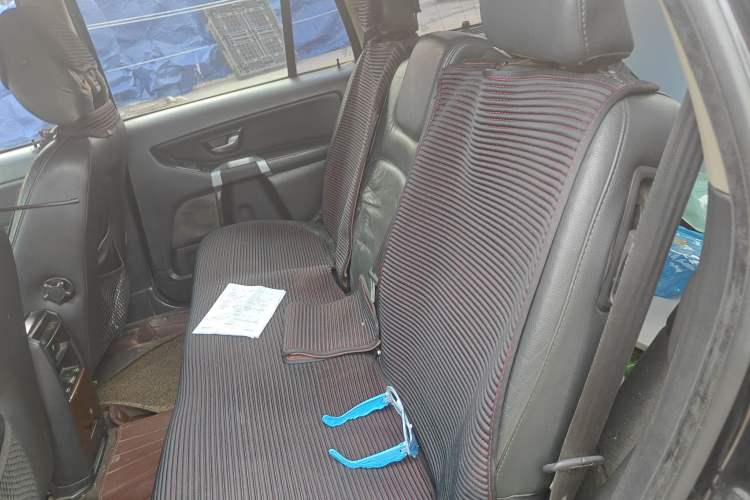 Used Volvo XC90 2007 2.5T AWD Left Rear Seat