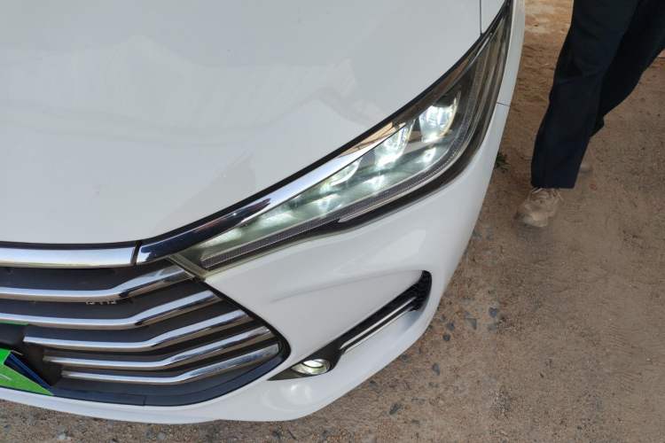 Used BYD Song MAX 2017 1.5T Automatic Smart Connect Elite 7-Seater