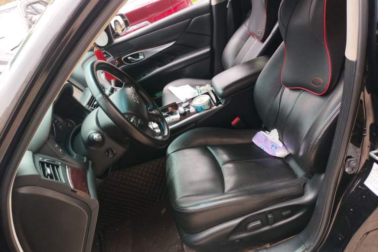 Used Infiniti Q70 2017 Q70L 2.5L Enjoyment Edition
