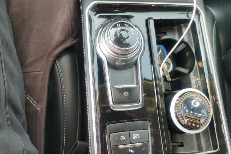 Used Ford Edge 2020 EcoBoost 245 Two-Wheel Drive Titanium 7-Seater