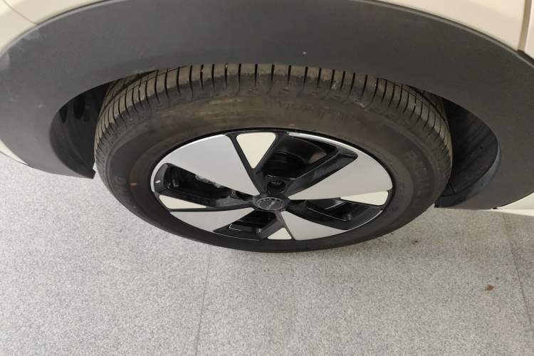 Used BYD Dolphin 2023 420 km Fashion Edition