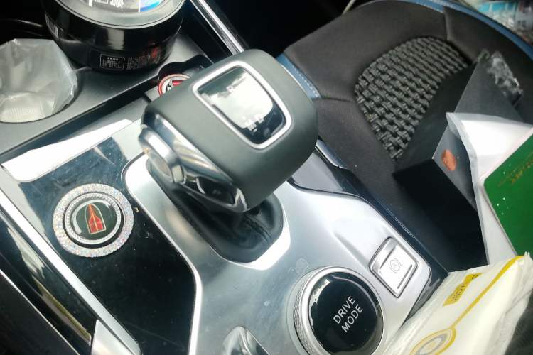 Used Hongqi HS5 2019 2.0T Smart Connect Flagship All-Wheel-Drive Version
