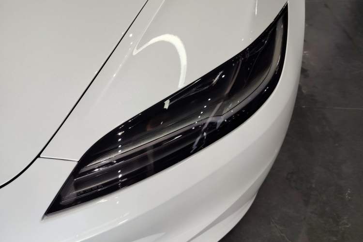 Used Tesla Model 3 2025 Rear-Wheel-Drive Version Left Front Headlight