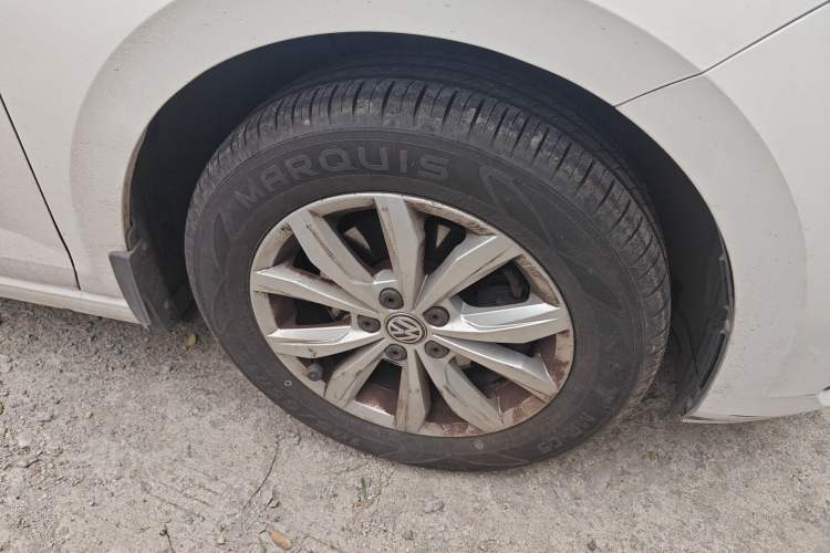 Used Volkswagen Polo 2019 Plus 1.5L Automatic Colorful Technology Edition Right Front Wheel Hub