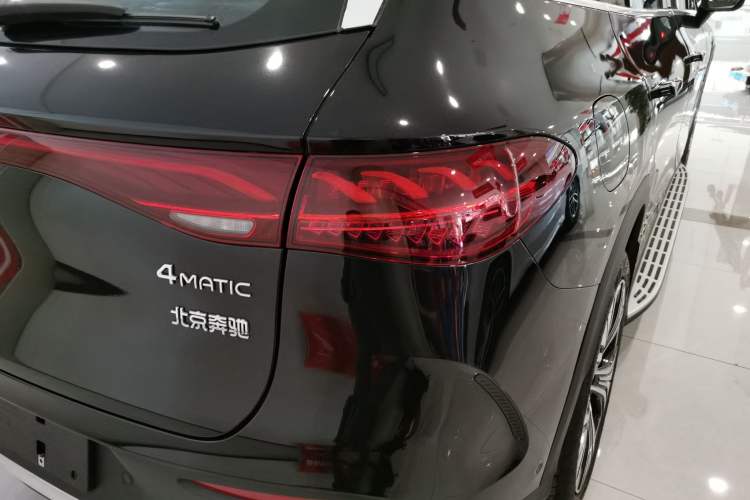 Used Mercedes-Benz EQE SUV 2024 500 4MATIC Pioneer Edition Exterior 3