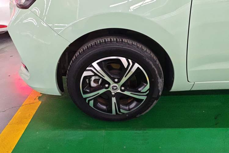 Used Oshan Benni E-Star 2022 Qingxin Edition Colorful Model Lithium Iron Phosphate