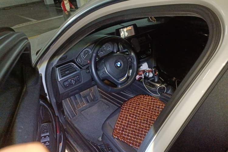 Used BMW 3 Series 2016 320Li Ambition Model