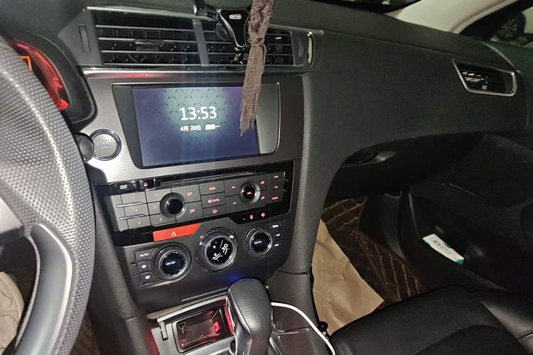 Used DS 6 2016 1.6T Luxury Edition THP160