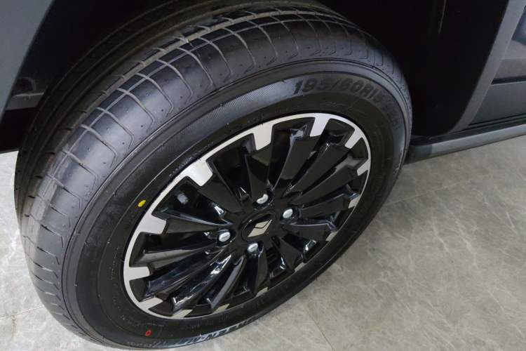 Used Baojun Spark 2024 Flagship Edition Left Front Wheel Hub