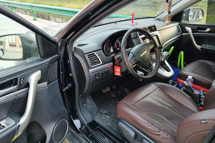 Used Haval M6 2019 1.5T DCT Two-Wheel Drive Elite Version China VI Standard