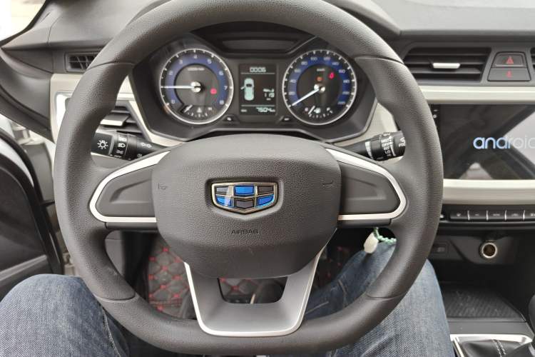 Used Geely Auto Vision X3 2020 1.5L Manual Happiness Edition