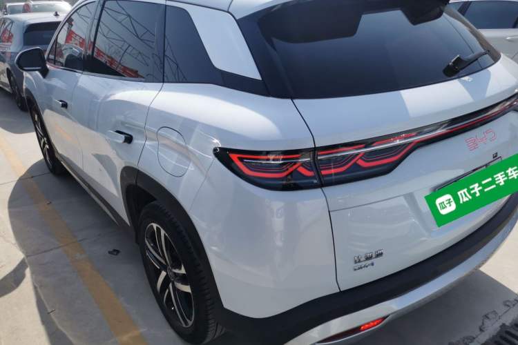 Used BYD Song L DM-i 2024 112 km Leading Edition Exterior 2