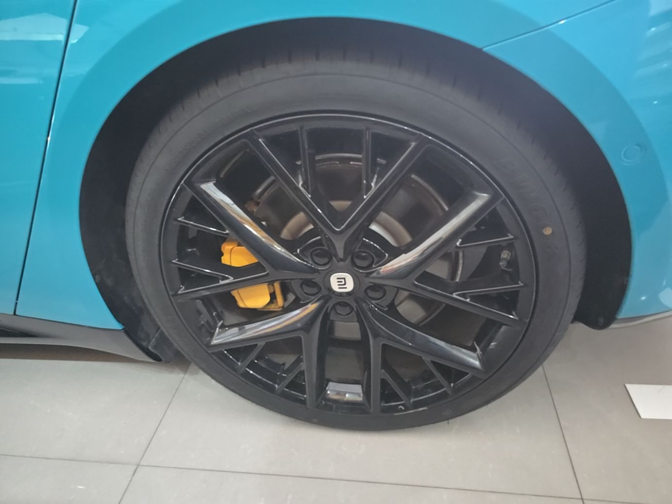 Xiaomi Auto SU7 2024 Four-Wheel Drive Ultra-Long Range Advanced Intelligent Driving Max Edition — снимка 10
