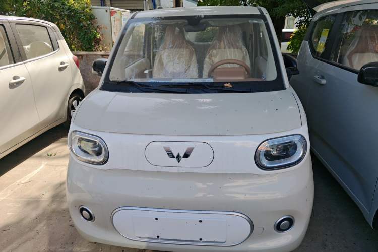 Used Wuling Hongguang MINIEV 2024 3rd Generation 215km Youth Edition
