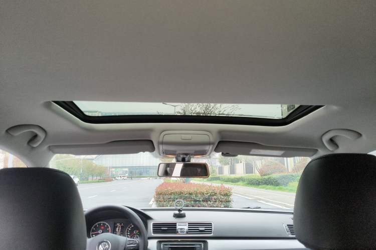 Used Volkswagen Passat 2015 1.8TSI DSG Prestige Edition