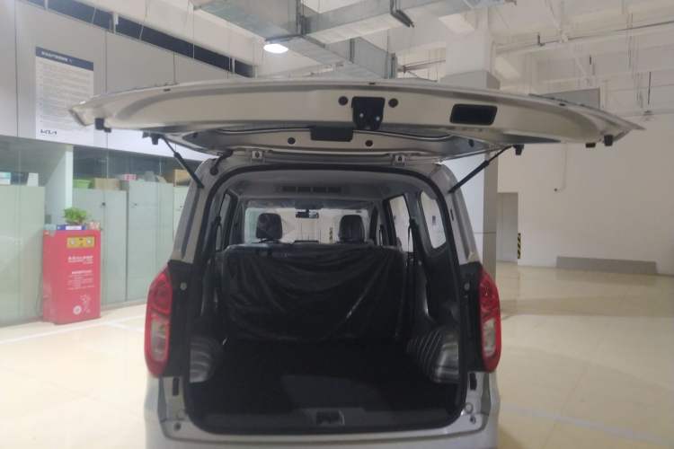 Used Wuling Hongguang New Energy 2024 All-Electric Model 300KM Standard Version