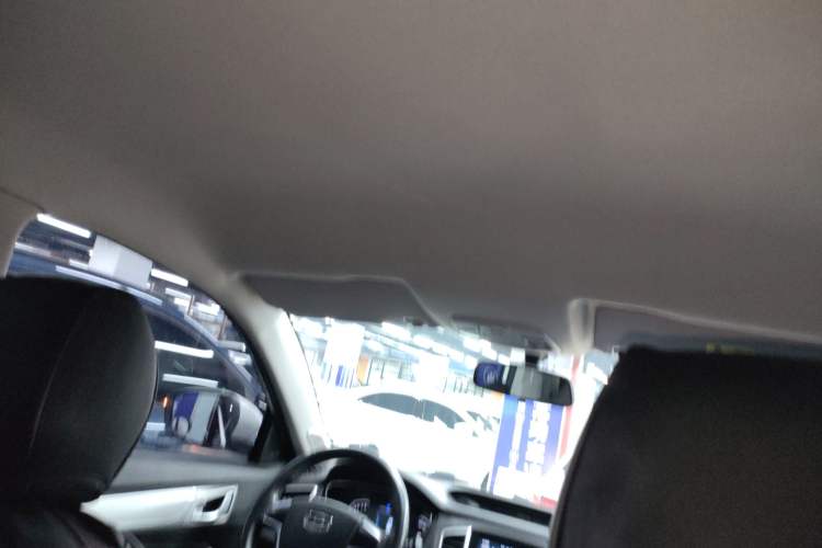 Used Geely Auto Vision X6 2020 1.4T Manual Comfort Model