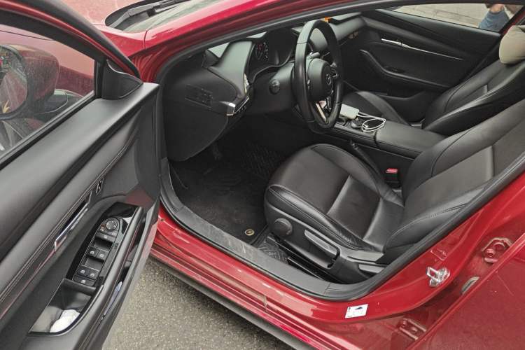 Used Mazda Mazda 3 Axela 2020 2.0L Automatic ZhiXuan Edition