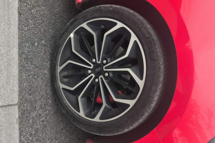 Used Ford Focus 2020 Hatchback EcoBoost 180 Automatic ST Line Exterior 1