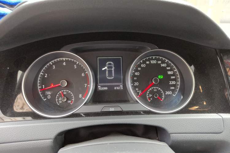 Used Volkswagen Golf 2017 280TSI Automatic R-Line Million-Vehicle Commemorative Edition