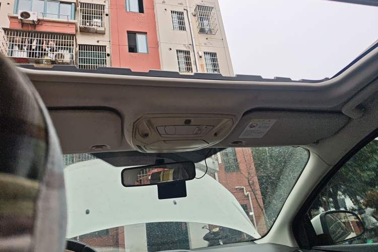 Used Ford Focus 2012 Sedan 1.6L Manual Fashion Edition
