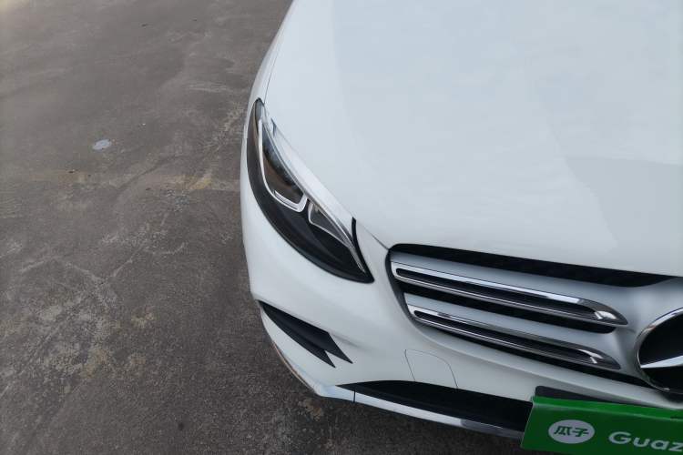 Used Mercedes-Benz GLC 2017 GLC 260 4MATIC Luxury Model