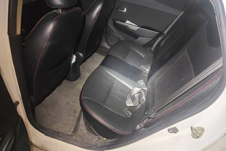 Used Kia K2 2015 Sedan 1.4L MT GLS Left Rear Seat