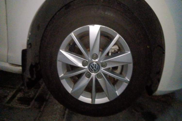 Used Volkswagen Golf 2015 1.6L Manual Fashion Edition
