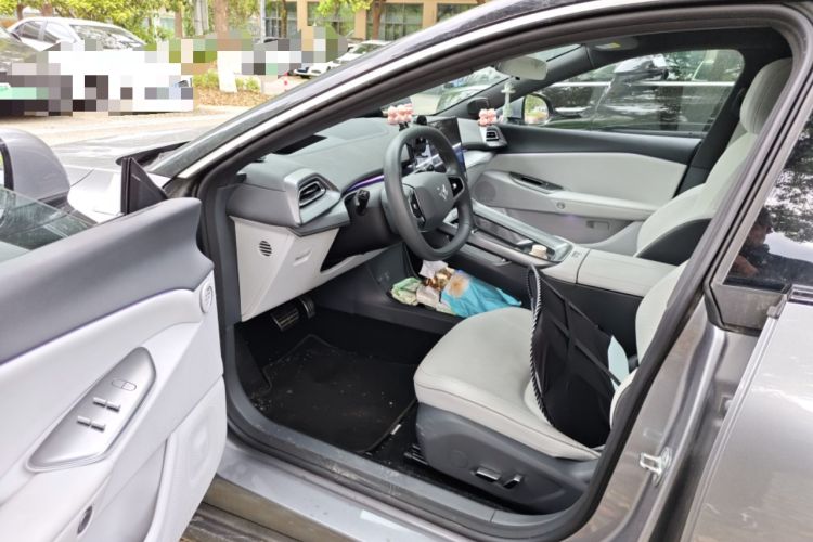 Used ARCFOX Alpha S5 2024 560MAX 185kW Driver Seat