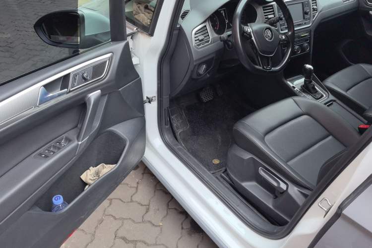 Used Volkswagen Golf Sportsvan 2019 280TSI Automatic Trendy Model China VI Standard