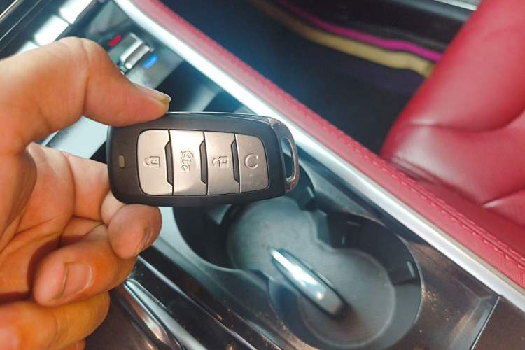 Used CHANGAN CS85 COUPE 2019 1.5T DCT Dynamic Version China VI Standard