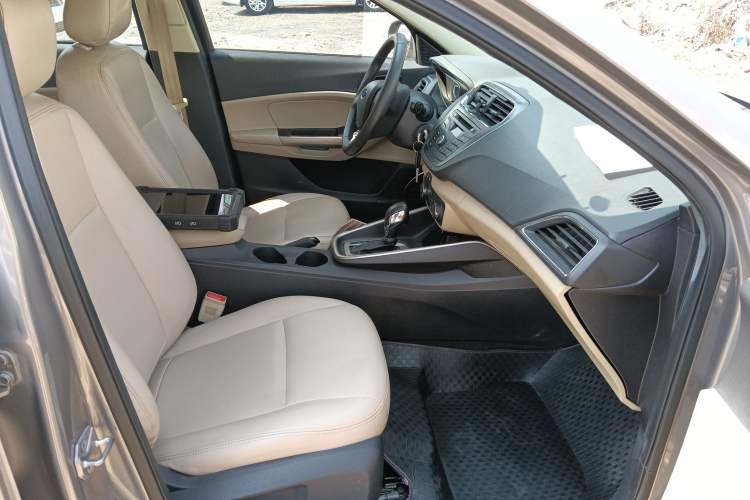 Used Ford Escort 2015 1.5L Automatic Comfort Edition