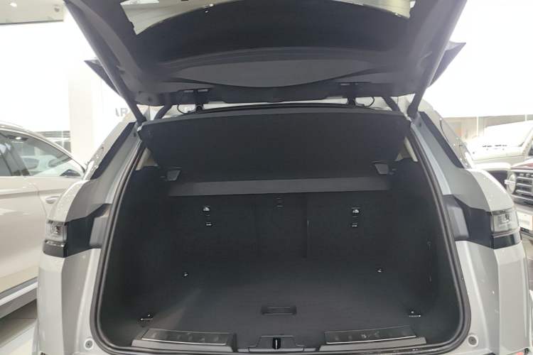 Used Land Rover Range Rover Evoque New Energy 2022 Aurora L P300e Plug-in Hybrid Electric Version