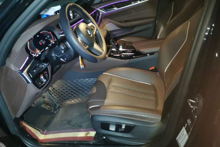 Used BMW 5 Series 2022 Restyled 525Li M Sport Package
