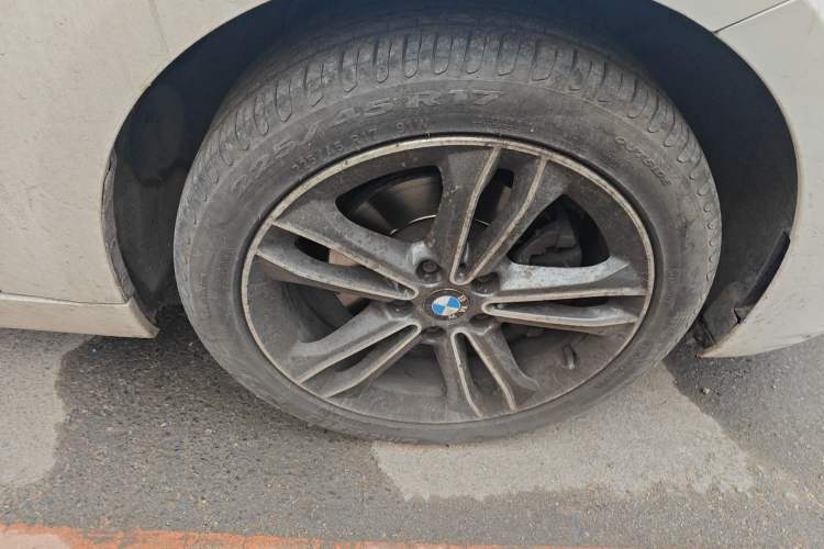 Used BMW 1 Series 2019 118i Fashion Model Right Front Wheel Hub