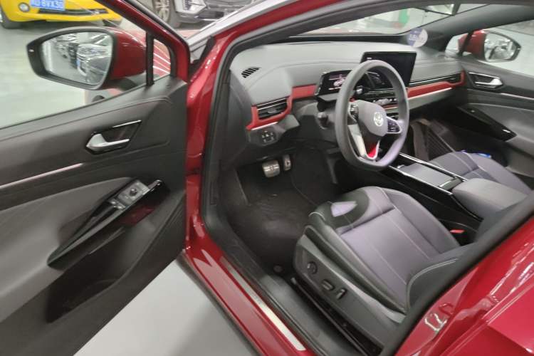 Used Volkswagen ID.4 X 2021 Pure Edition
