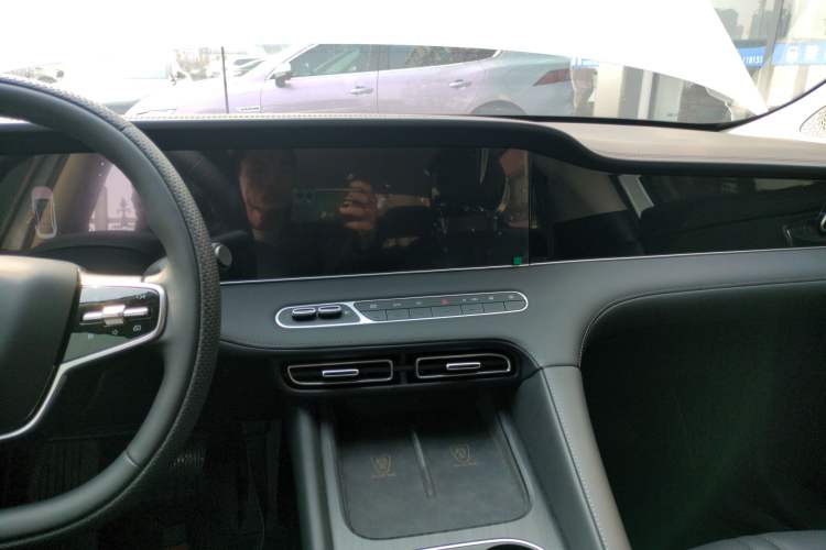 Used Roewe D7 2025 DMH 125km World Champion Edition