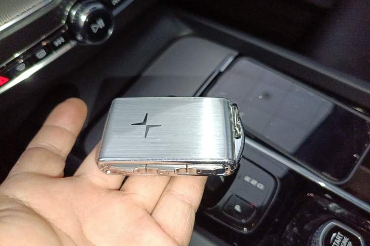 Used Volvo XC60 New Energy 2020 T8 eDrive Hybrid – Smart & Sporty Edition
